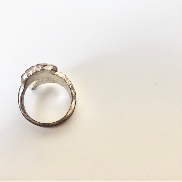 Rustic Leaf Wrap Ring 🍃 - Picture 4 of 5